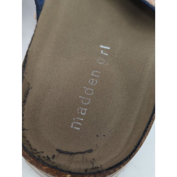 MADDEN GIRL Womens 10M Brando Slip On Adjustable Flower Sandals - Picture 5 of 9